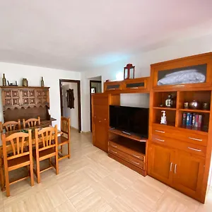 Apartamento En Segunda Línea De Playa, Fuengirola